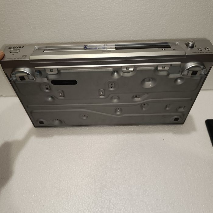Leitor CD DVD Sony DVP-NS305 com Comando  Testado a funcionar