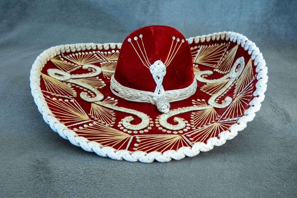 Сомбреро. Pigalle.