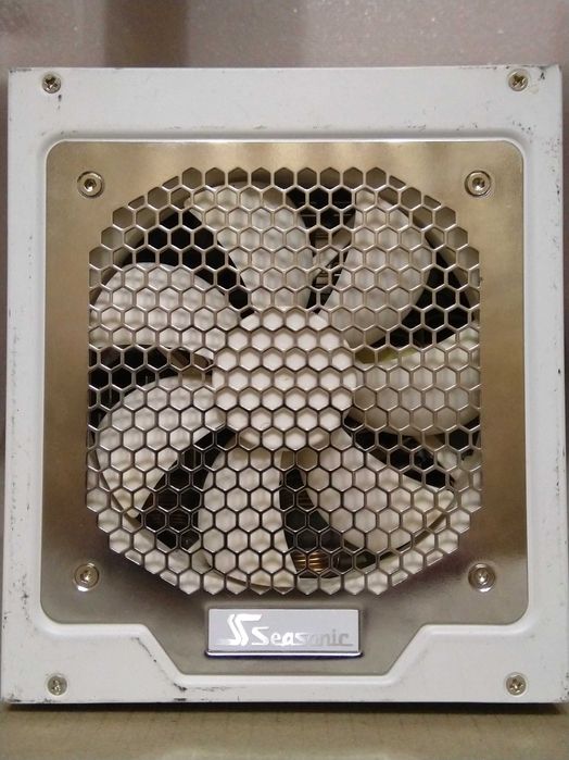 Блок питания игрового ПК Snow Silent SS-750XP2S Platinum 750W