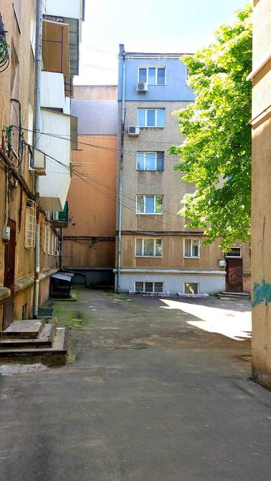 Морська академія, Новий базар, парк — ідеальна локація для життя