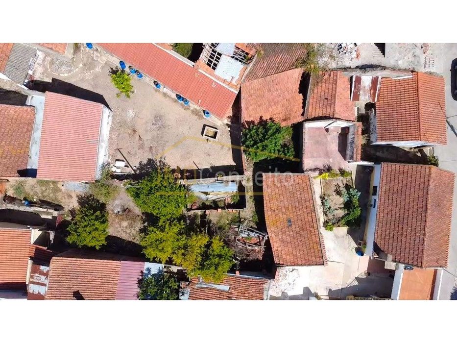 Moradia T2 Filhós/Bugalhos