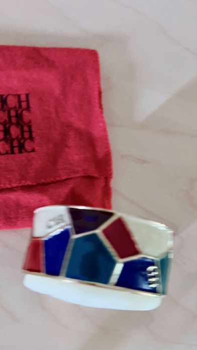 Pulswira Carolina Herrera