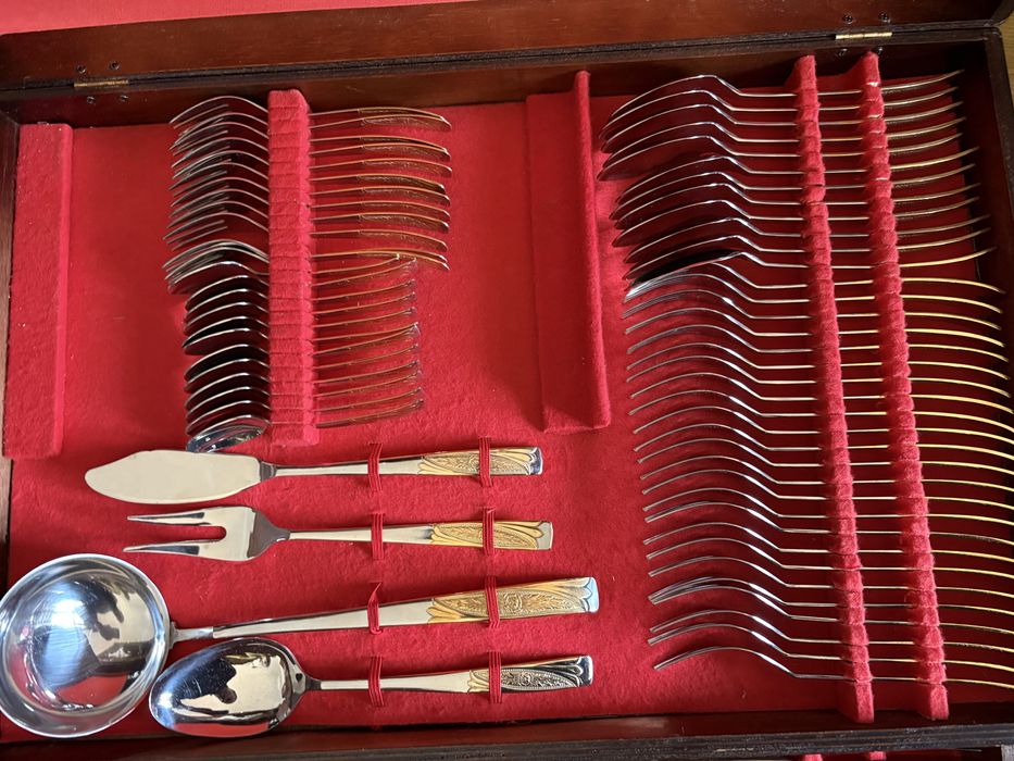 Faqueiro para 12 pessoas completo banhado a ouro