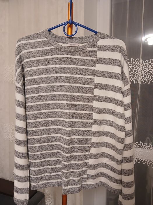 Кофта нова, розм.С-М