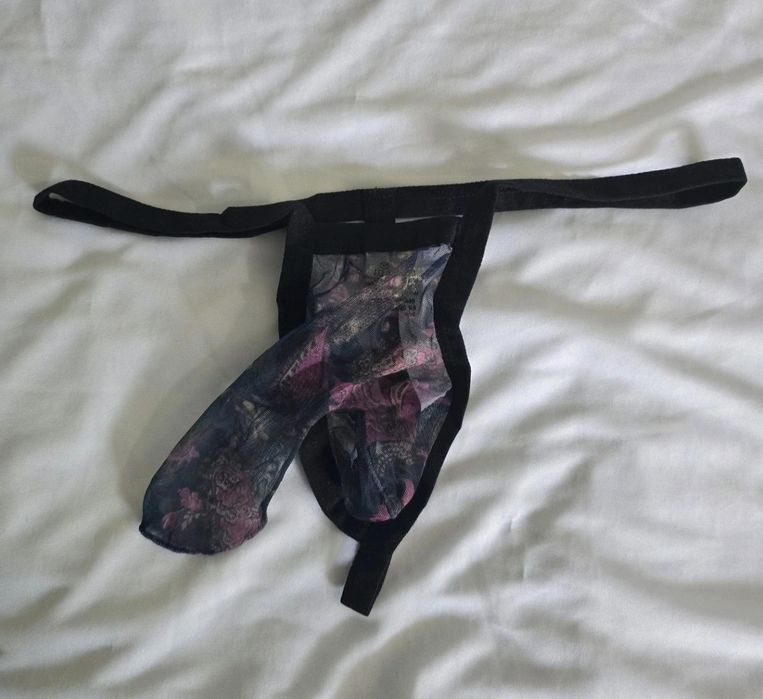 Stringi męskie rozmiar S - 3 pak