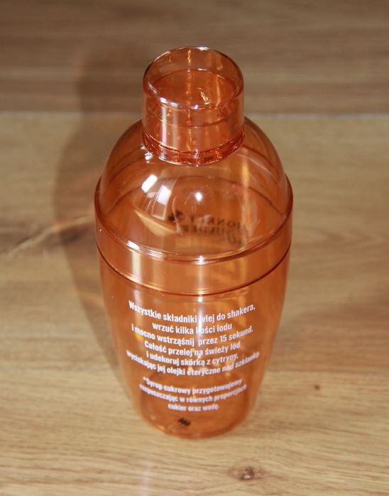 Pudełko i shaker whisky Monkey Shoulder