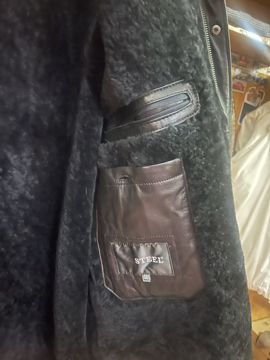 Продам чоловічу шкіряну куртку, дублянку