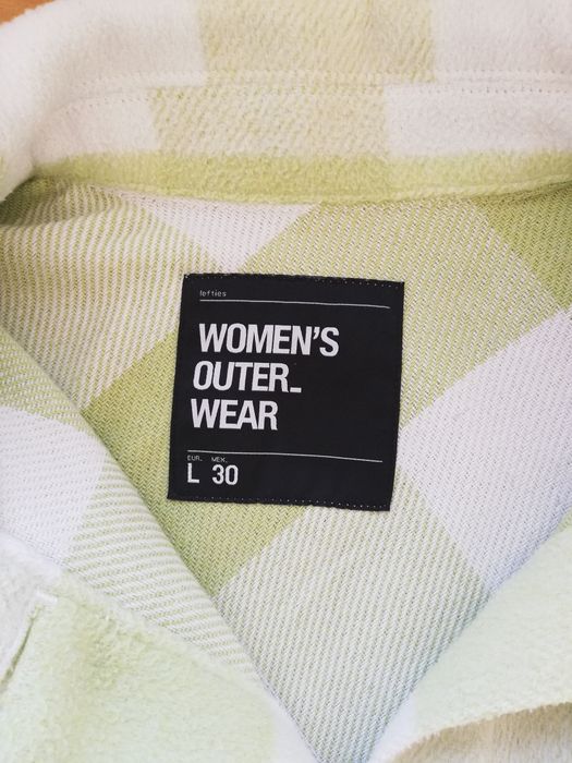 Camisa de inverno marca Lefties