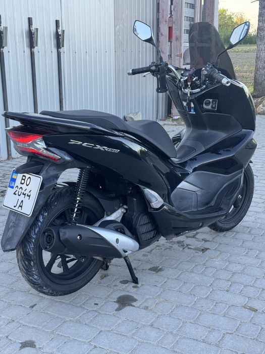Honda pex 155 2018 рік