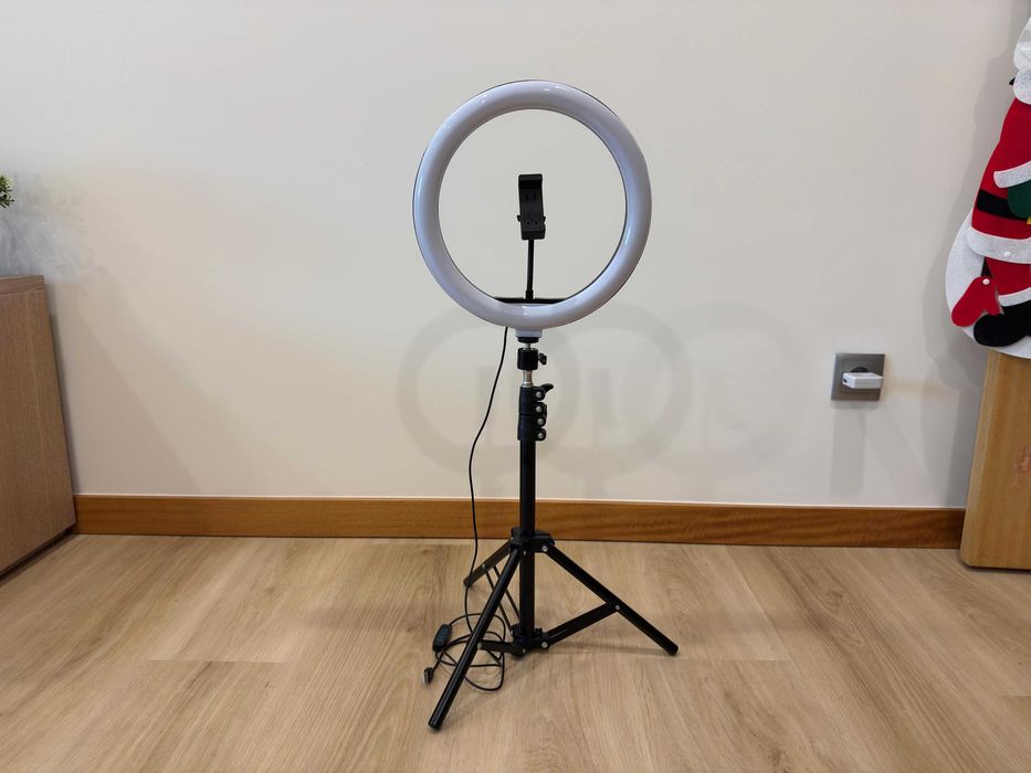 Anel de luz RGB com comando