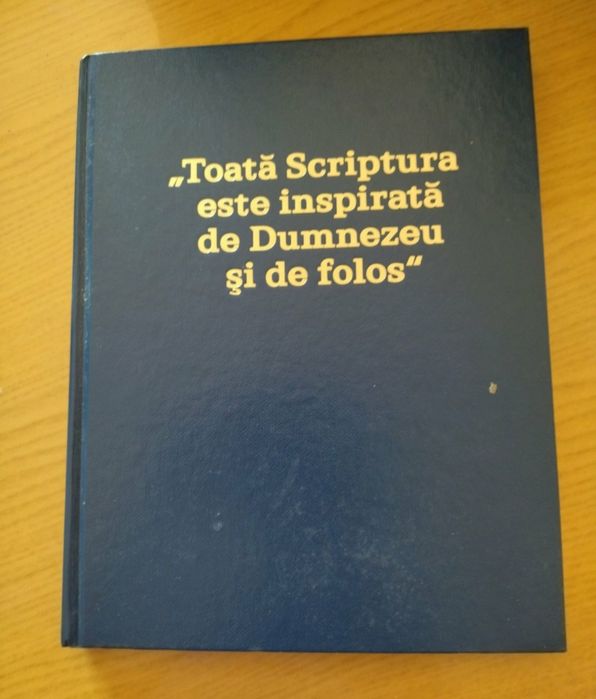 Недорого книга продам