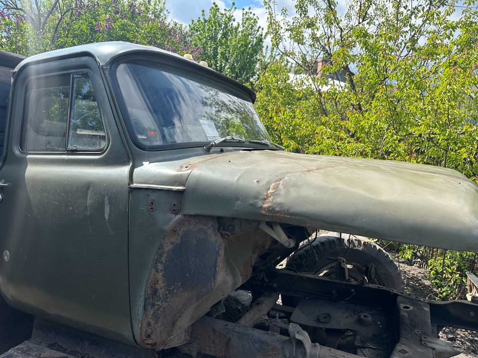 ГАЗ-52  газон   .