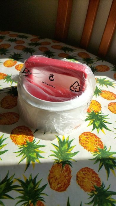 Tupperware Products64309876270594127