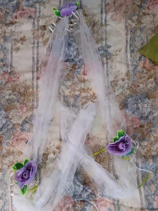 Весільна коробка на гроші, казна і букетики для дружби і на машину