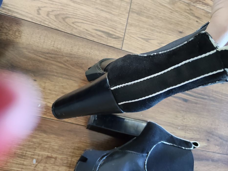 Buty słupek botki deezee