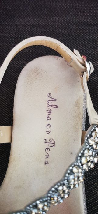 Sandálias Alma em Pena