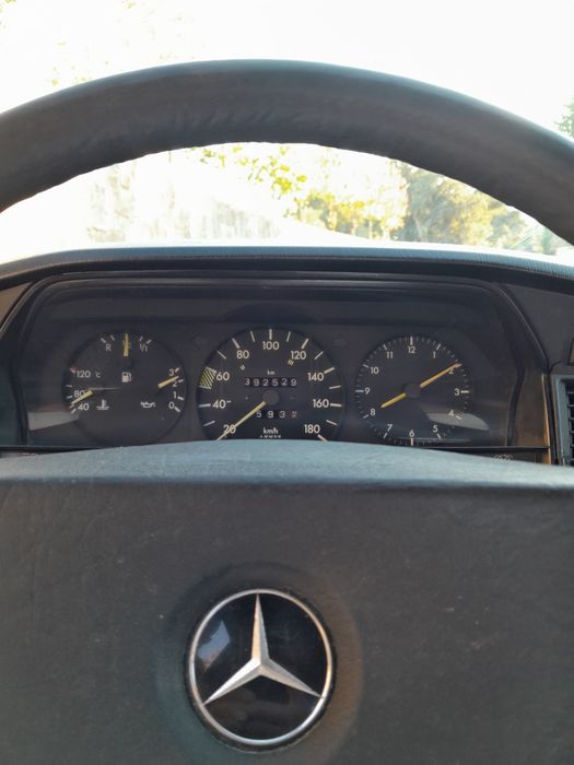 Mercedes 190D Automático