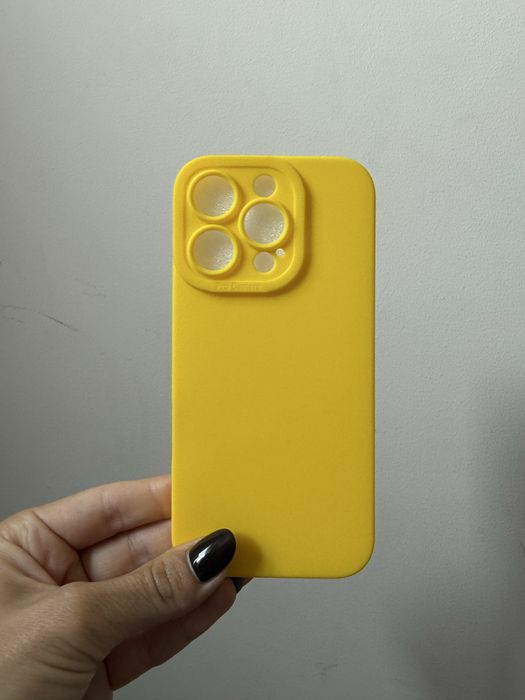 Etui na iphone żółty