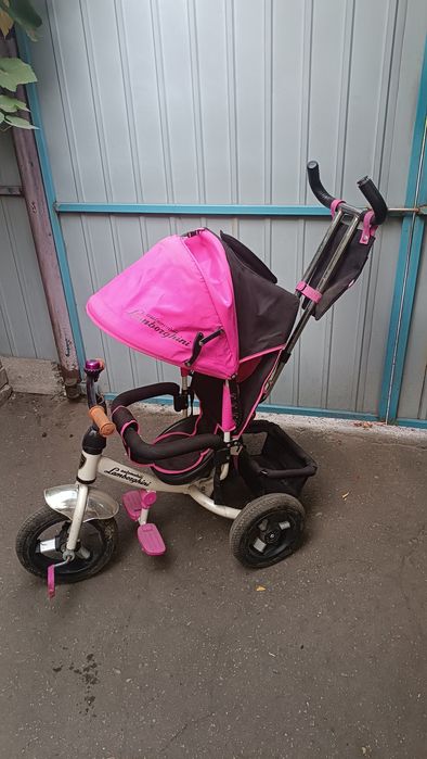 Дитячий триколісний велосипед