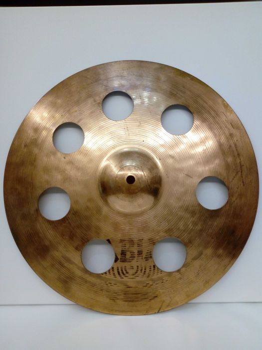 Sabian  Chinese /41cm / 7 Buracos