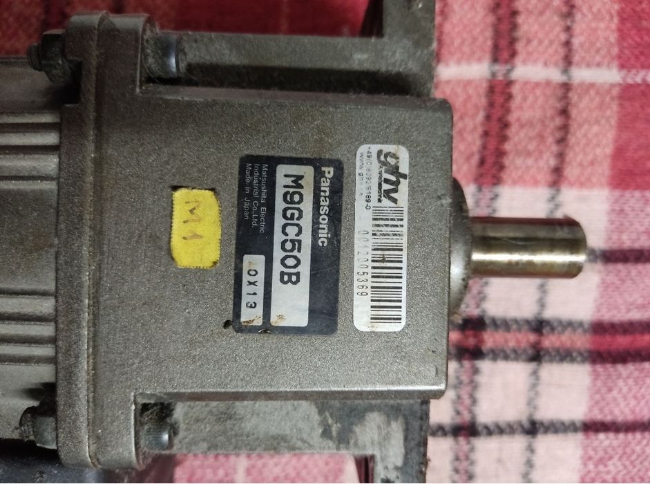 Silnik elektryczny Panasonic M91C60GVK4GE z przekładnią M9GC50