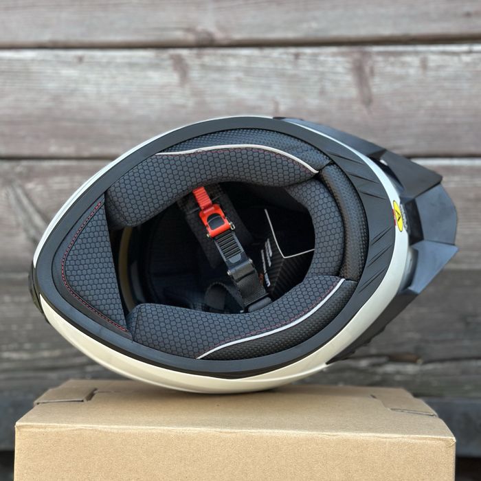 Шолом для мотоцикла LVS / Шлем для мотоцикла / Мотошлем / Мотошолом