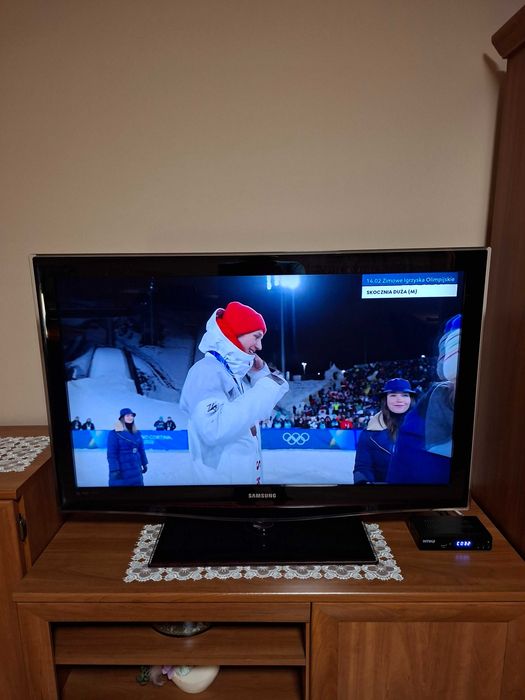 Telewizor samsung 40'' LE40 B651 w bdb stanie .