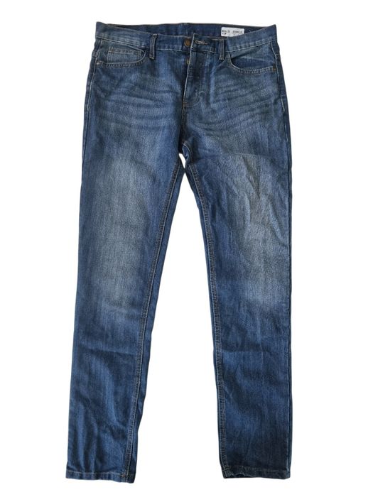Męskie spodnie Denim co.
Rozmiar 34/32
Szerokość pas 44 cm 
Długość całkowita 107 cm