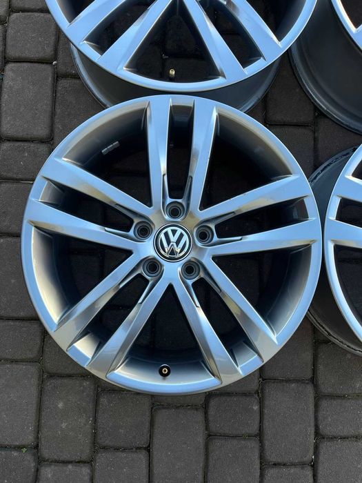 Oryginalne alufelgi Vw 5x112 18 cal Golf 5 6 7 GTI GTD R-Line Salvador