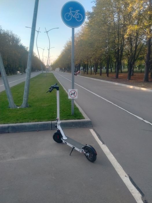 Продам електросамокат Crosser E9