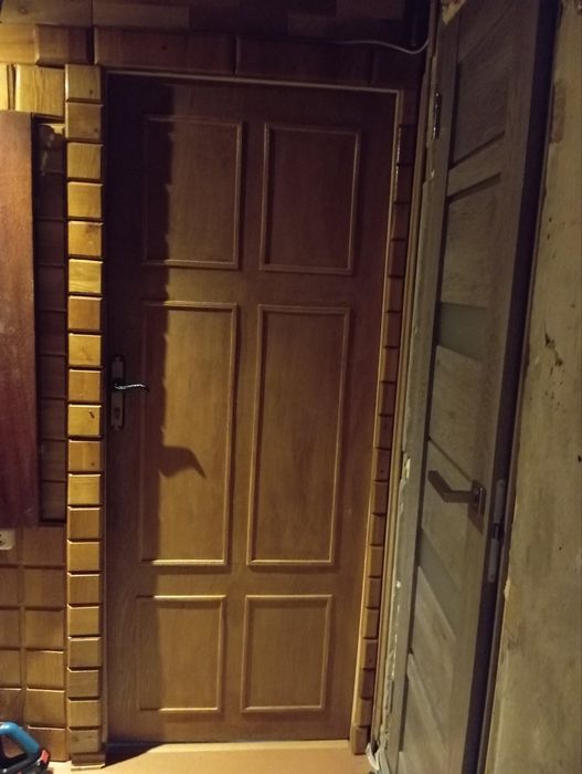 Продам двери шпонированные СССР б/у