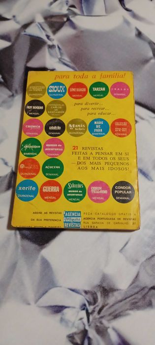 Livro _Um Ofício Perigoso_ de J. Parker
