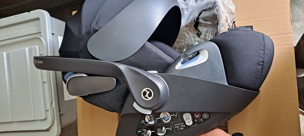 Cybex Cloud Z i-Size – Deep Black