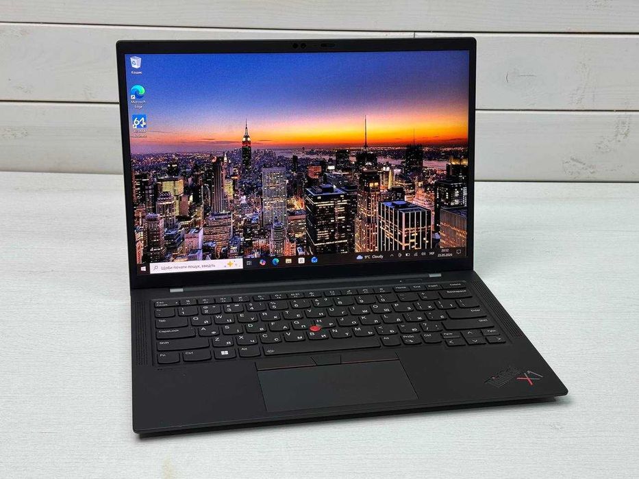Lenovo ThinkPad X1 Carbon 9 i7-1185G7 16RAM 512SSD Сенсорний FHD IPS 14"