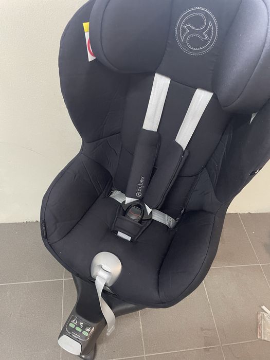 Fotelik z baza cybex