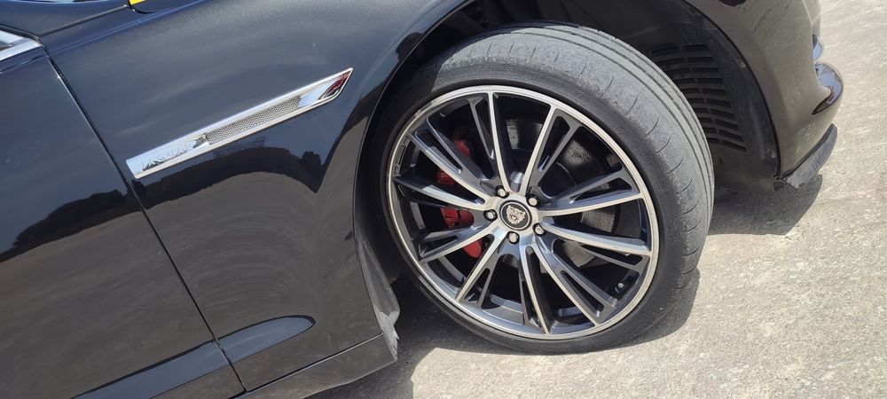 Vendo ou troco Jaguar XJL 3000 Diesel BiTurbo 256km full Extras