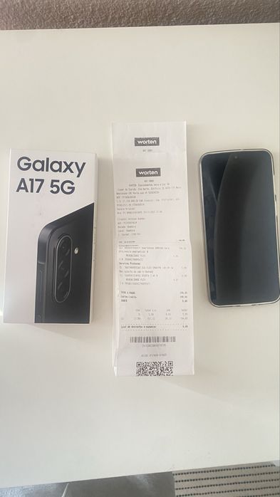 Samsung A17  5g. 128 gb