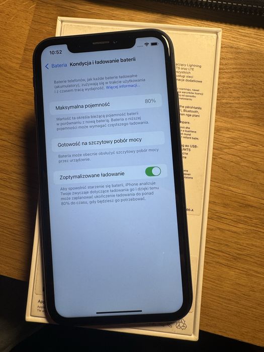 Iphone XR 64 GB ładny