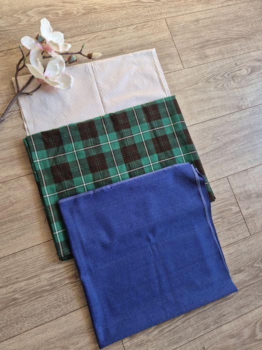 Trzy kupony materiału,  tkaniny, szycie, krawiectwo