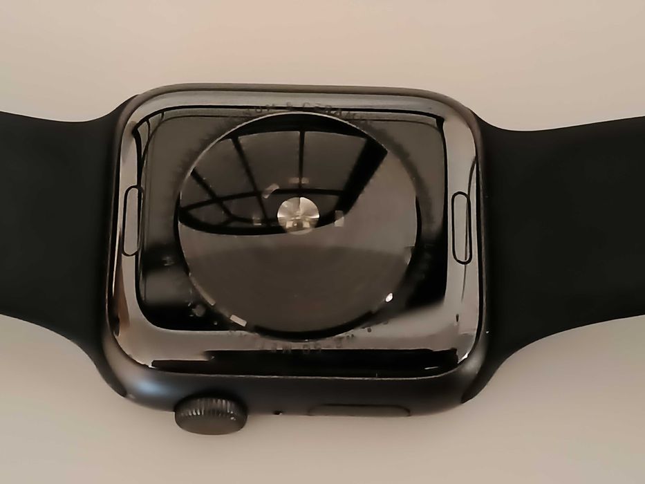 Apple Watch SE (1. generacji) 44mm