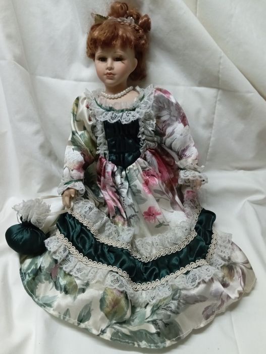 Boneca de Porcelana -  vários modelos e preços