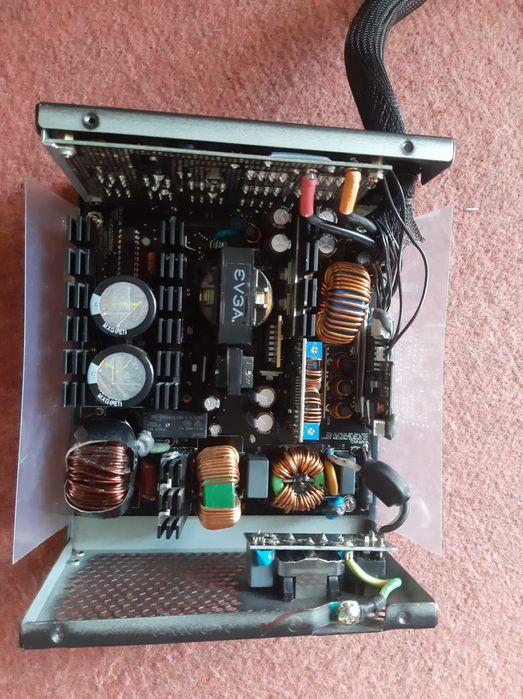 Блок живлення EVGA 1000GQ Відеокарта rx570 4gb