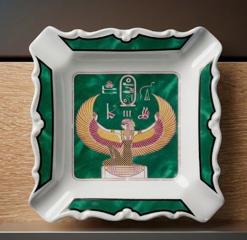 Вінтажна порцелянова попільничка / декоративна таріль Fathi Mahmoud (Limoges pattern, Єгипет).  («Pâte et émail Limoges») заснованої у 1942 році.