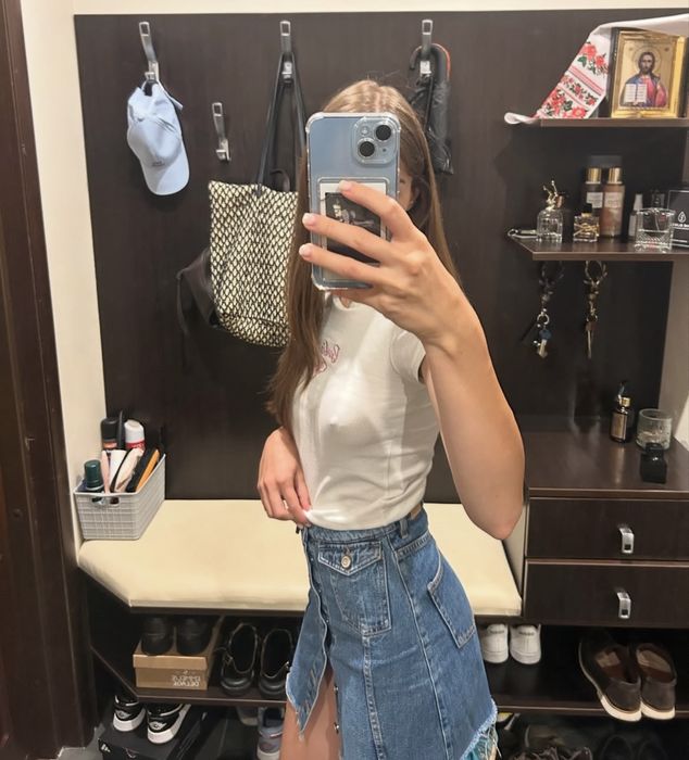 Спідниця джинсова з застібками, розмір XS.