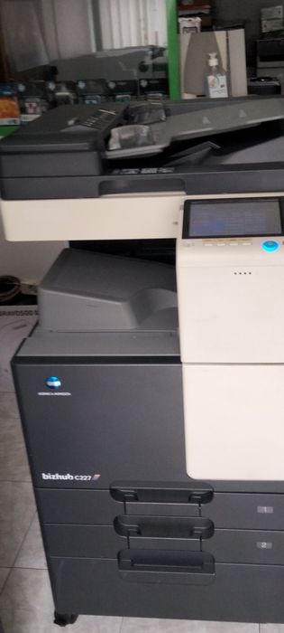 Vendo Multifuncional Konica Minolta bizhub C227
