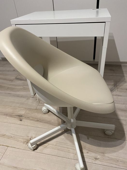 Офісне крісло IKEA