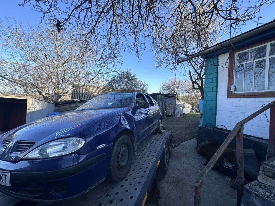RENAULT Megane 1 розборка