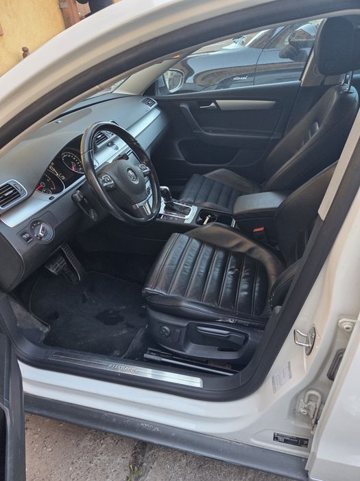 Vw Passata Alltrack 2013 rok 177km