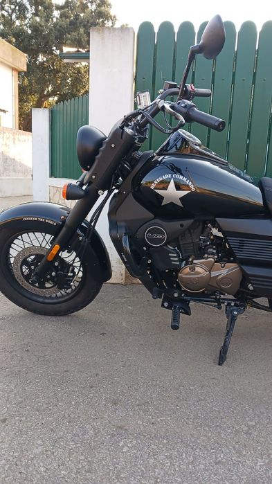 UM renegade comando 125cc
