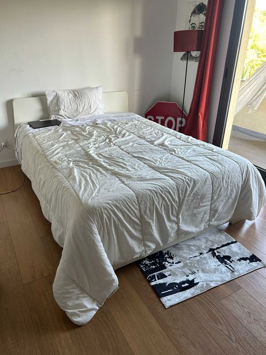 Cama IKEA MALM — Branca (Casal 140x200)